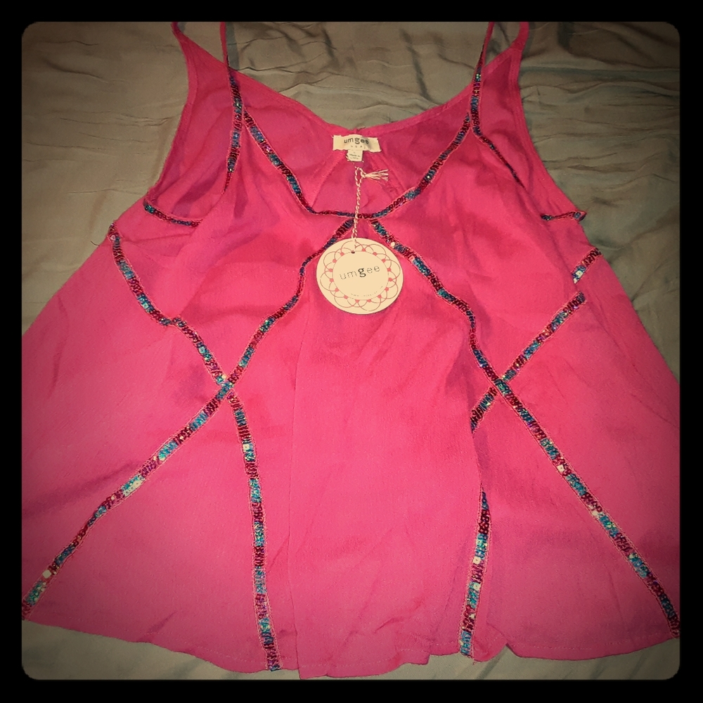 NWT Umgee Large Tank with sequins - Picture 1 of 1